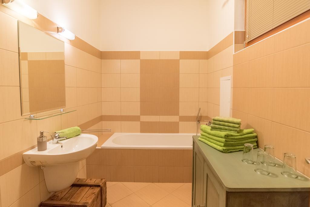 Apartment Sirius D In Center Of Cb. Τσέσκε Μπουντεγιόβιτσε Εξωτερικό φωτογραφία